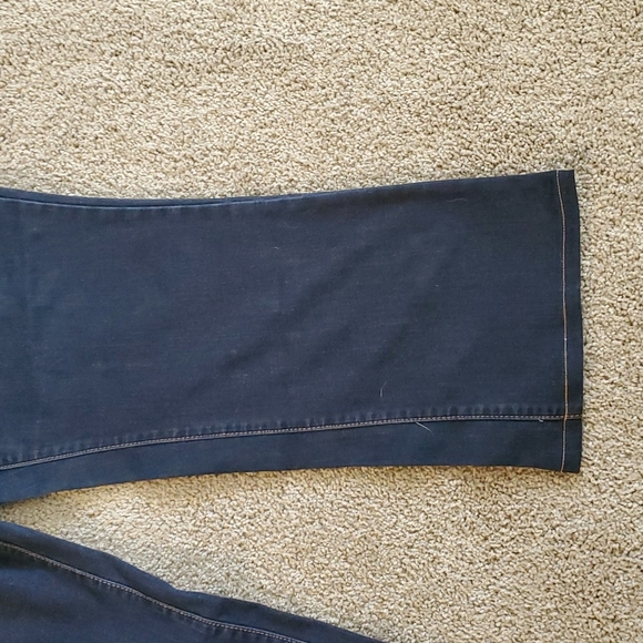 Jeans - Picture 2 of 4